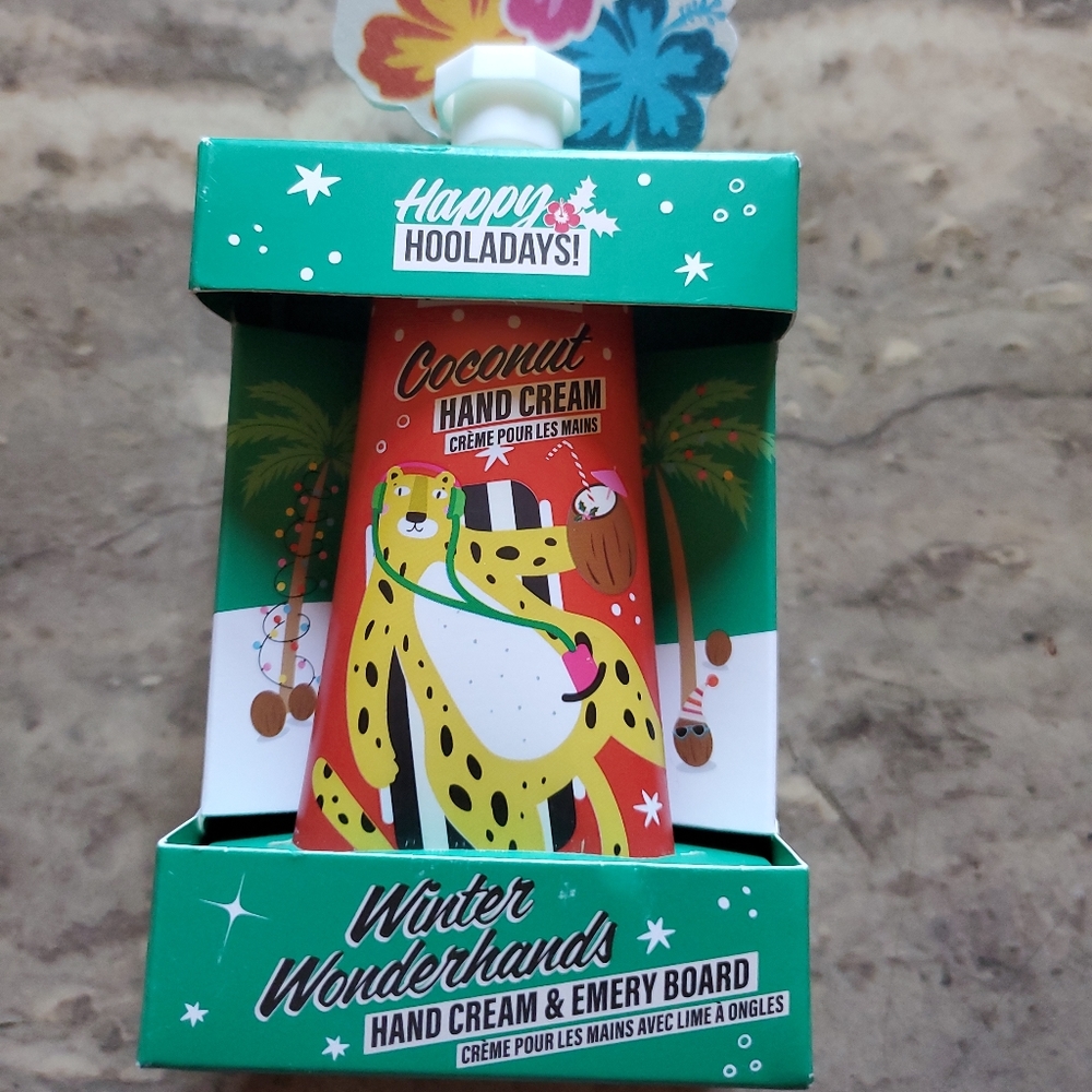 Winter Wonderhands. Hand Cream & Emery Board. 2.53 fl Oz.